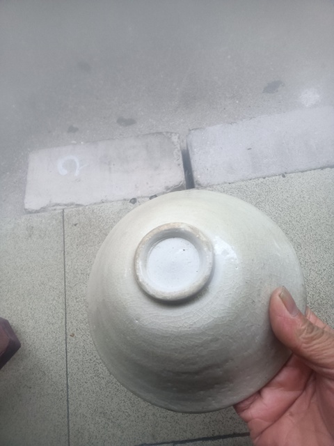 古玩陶瓷影青白釉印花碗真品鑒賞圖