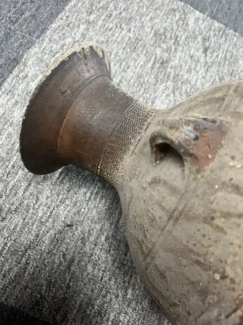 古玩陶瓷青釉雙耳壺真品鑒賞圖