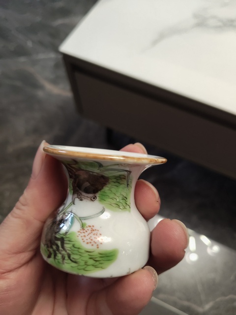 古玩陶瓷粉彩水盂真品鑒賞圖