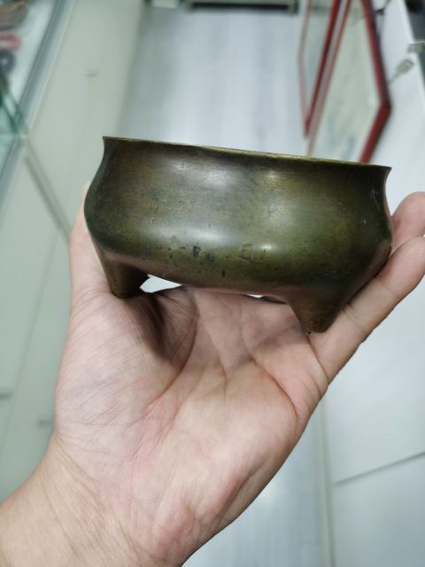 古玩銅器爐真品鑒賞圖