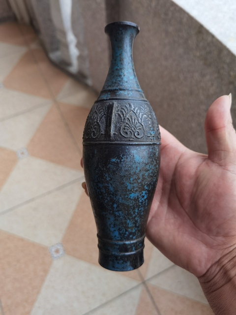 古玩銅器銅柳葉瓶真品鑒賞圖