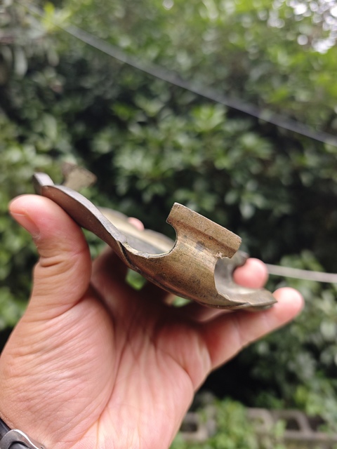 古玩銅器銅爐底座 荷葉底真品鑒賞圖