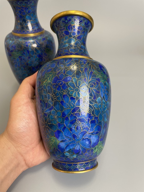 古玩銅器銅胎琺瑯彩藍蓮花賞瓶一對拍賣，當前價格780元