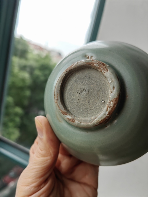 古玩陶瓷龍泉青瓷葵口碗真品鑒賞圖