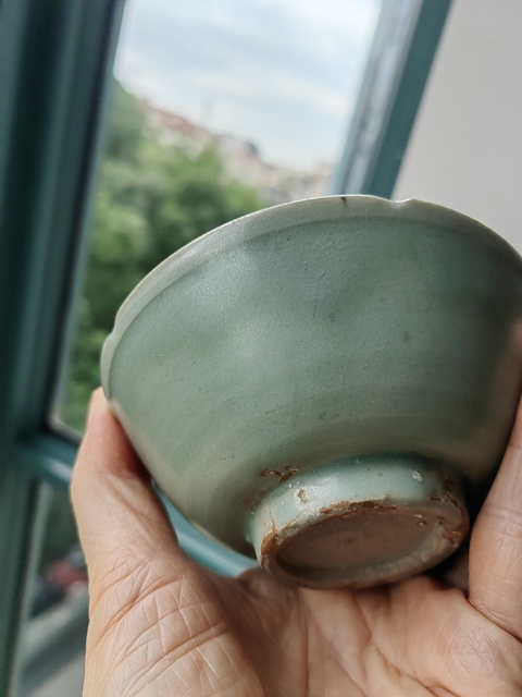 古玩陶瓷龍泉青瓷葵口碗真品鑒賞圖