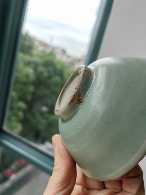 古玩陶瓷龍泉青瓷葵口碗真品鑒賞圖