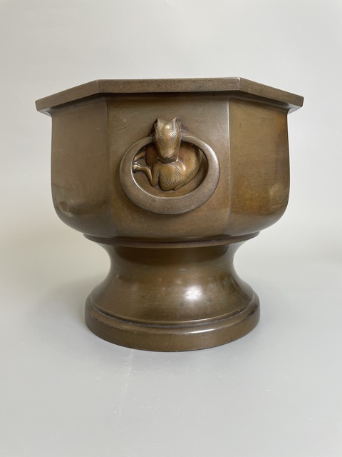 古玩銅器清中晚期 大明宣德年制款 雙獸耳吊環(huán)八方宣德銅爐真品鑒賞圖