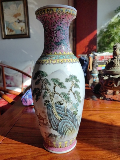 古玩陶瓷粉彩瓶真品鑒賞圖