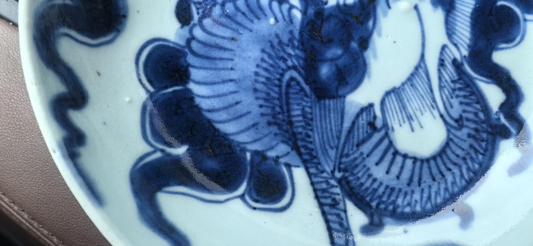 古玩陶瓷過墻龍紋青花盤真品鑒賞圖