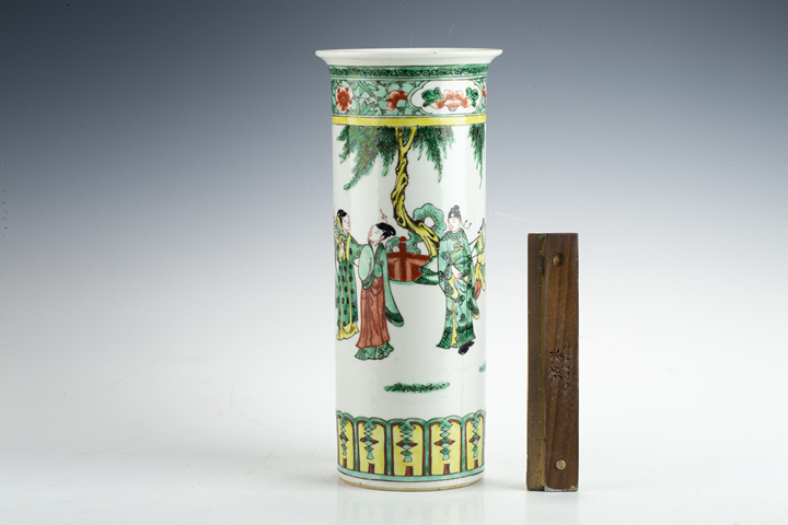 古玩陶瓷清晚·五彩人物故事紋花觚真品鑒賞圖