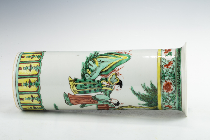 古玩陶瓷清晚·五彩人物故事紋花觚真品鑒賞圖