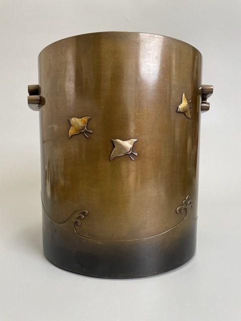 古玩銅器清晚期 浮雕小鳥(niǎo)滄海圖銅爐真品鑒賞圖