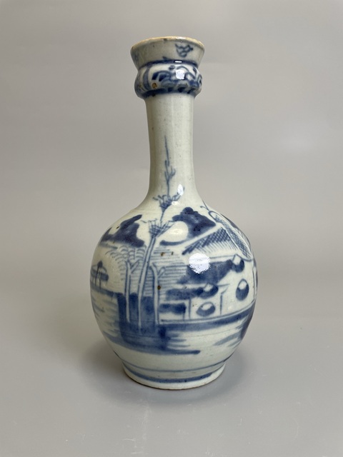 古玩陶瓷清乾隆 青花山水風景紋蒜頭瓶拍賣，當前價格1500元
