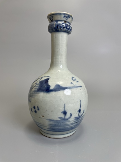 古玩陶瓷清乾隆 青花山水風景紋蒜頭瓶拍賣，當前價格1500元