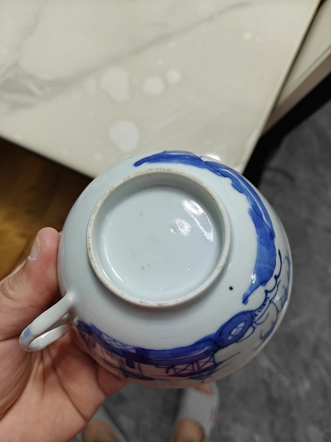 古玩陶瓷青花山水紋杯碟一套真品鑒賞圖