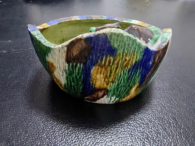 古玩雜項低溫窯陶泥三彩釉工藝造型瓷器真品鑒賞圖