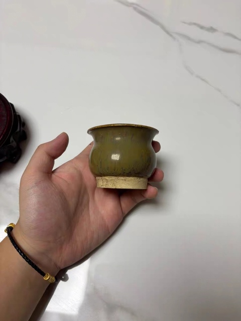 古玩陶瓷茶葉末釉爐真品鑒賞圖
