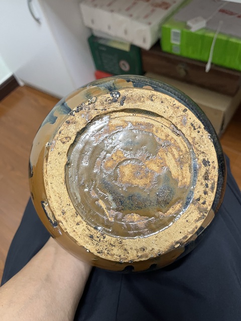 古玩陶瓷黑褐釉撇口瓶真品鑒賞圖