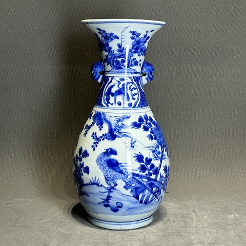 古玩陶瓷雙鋪首花鳥紋撇口瓶真品鑒賞圖