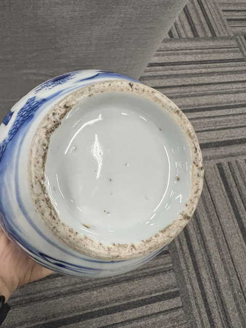 古玩陶瓷明崇禎青花人物故事圖瓶真品鑒賞圖