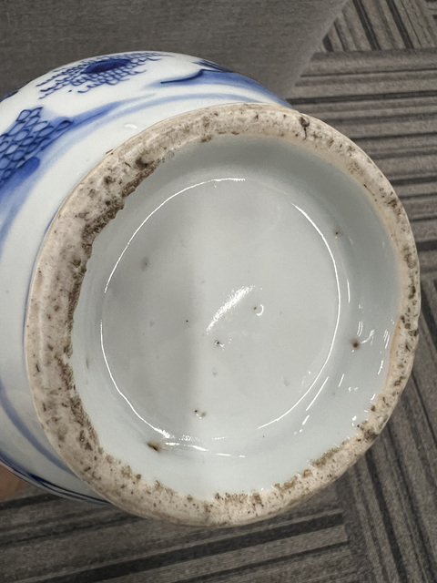 古玩陶瓷明崇禎青花人物故事圖瓶真品鑒賞圖