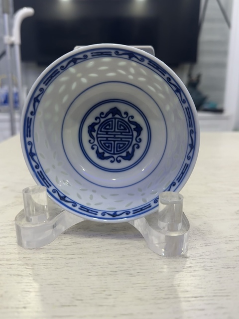 古玩陶瓷玲瓏瓷青花五福捧壽紋碗拍賣(mài)，當(dāng)前價(jià)格588元