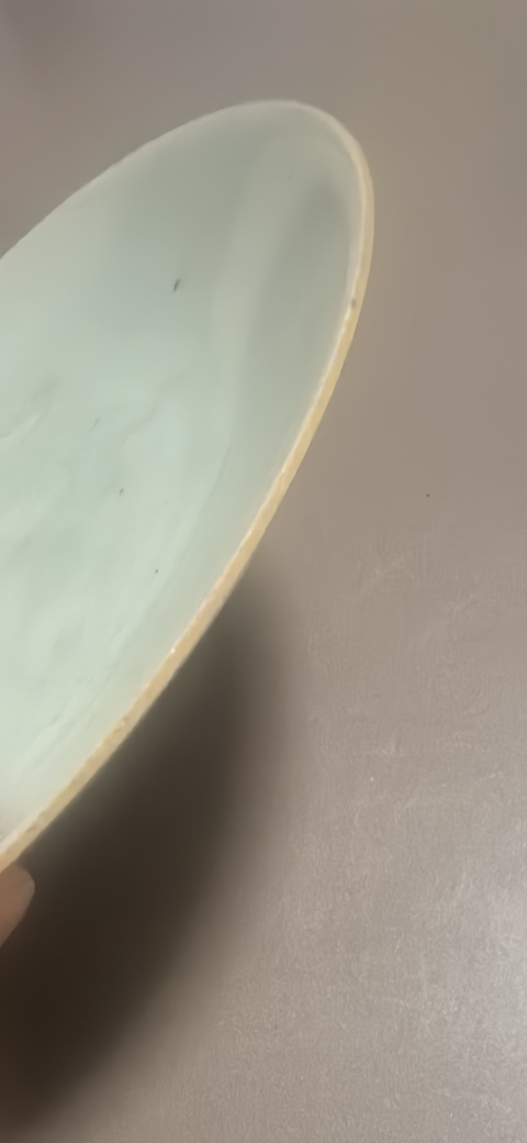 古玩陶瓷豆青釉盤真品鑒賞圖