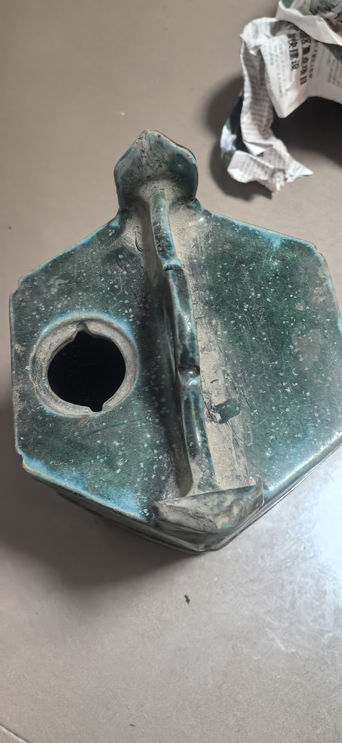 古玩陶瓷綠釉水器真品鑒賞圖
