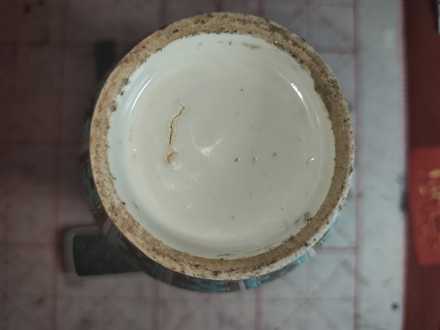古玩陶瓷粉彩博古清供雙獅耳銜環詩文瓶真品鑒賞圖