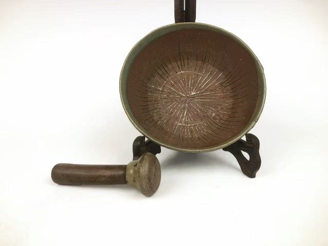 古玩陶瓷明·龍泉茶碾一套真品鑒賞圖