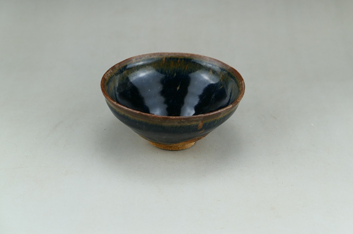 古玩陶瓷精品:南宋建窯金兔毫茶盞(高級(jí)名品)拍賣,當(dāng)前價(jià)格1元