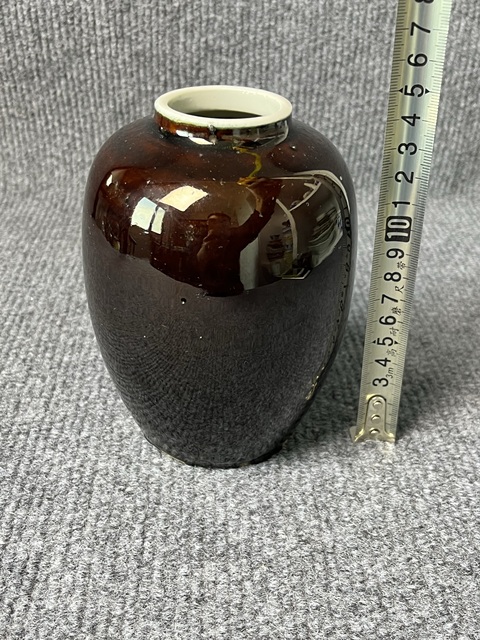 古玩陶瓷紫金釉蘿卜罐真品鑒賞圖