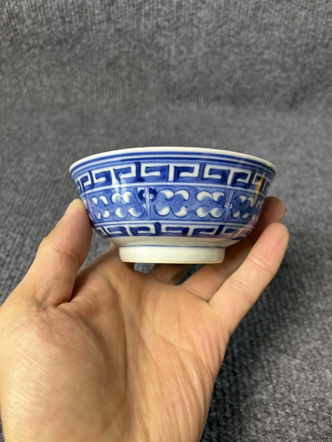 古玩陶瓷青花夔龍紋碗拍賣,當前價格1688元