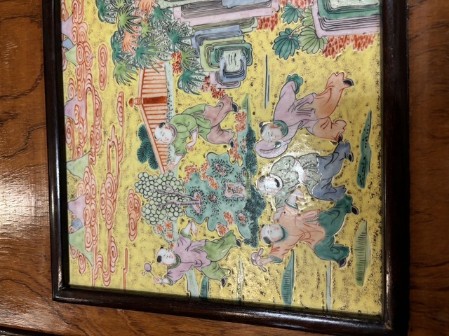 古玩陶瓷嬰戲紋瓷板畫真品鑒賞圖