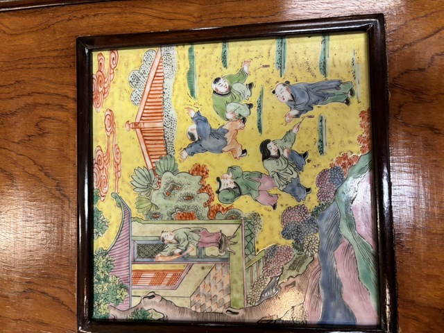 古玩陶瓷嬰戲紋瓷板畫真品鑒賞圖