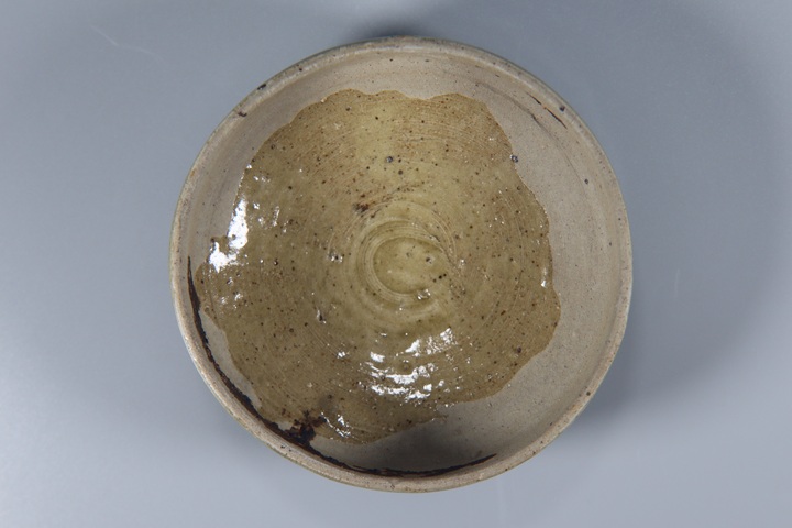 古玩陶瓷長沙窯青釉粉盒真品鑒賞圖