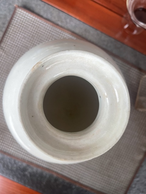 古玩陶瓷青白釉盤口瓶真品鑒賞圖