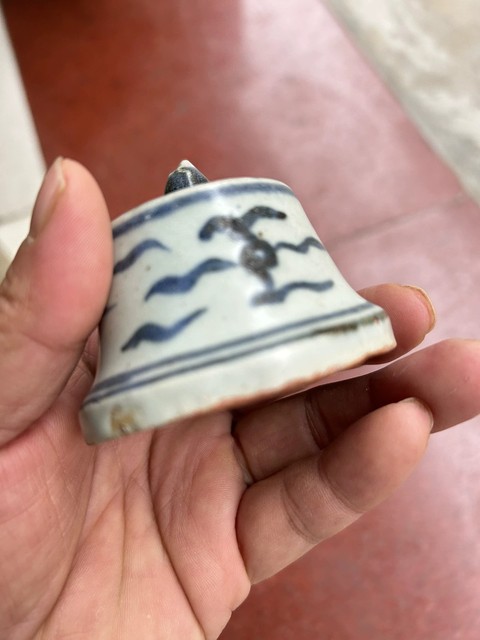 古玩陶瓷青花梅瓶蓋子真品鑒賞圖