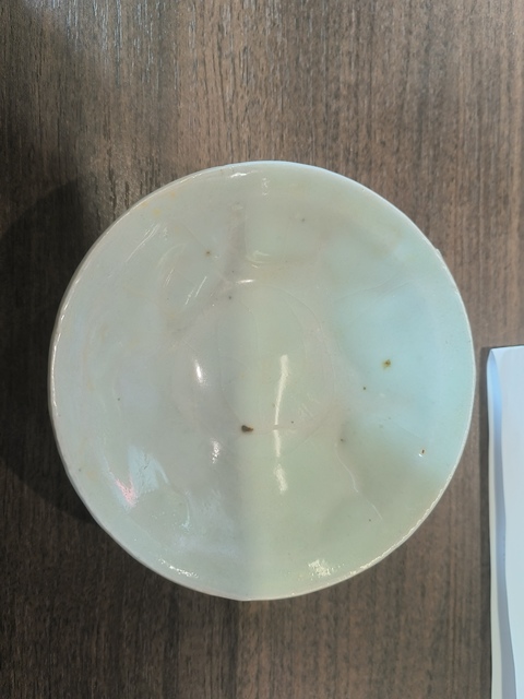 古玩陶瓷青白釉折沿碗真品鑒賞圖