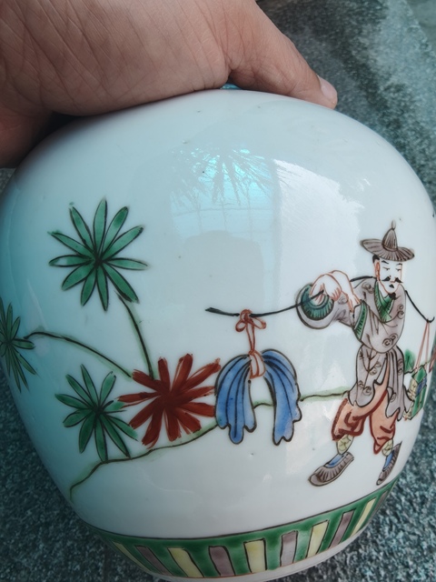 古玩陶瓷五彩人物故事罐真品鑒賞圖