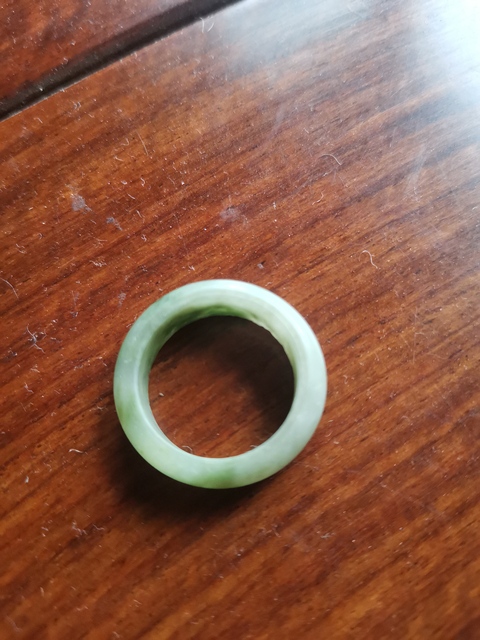 古玩玉器天然翡翠戒指真品鑒賞圖