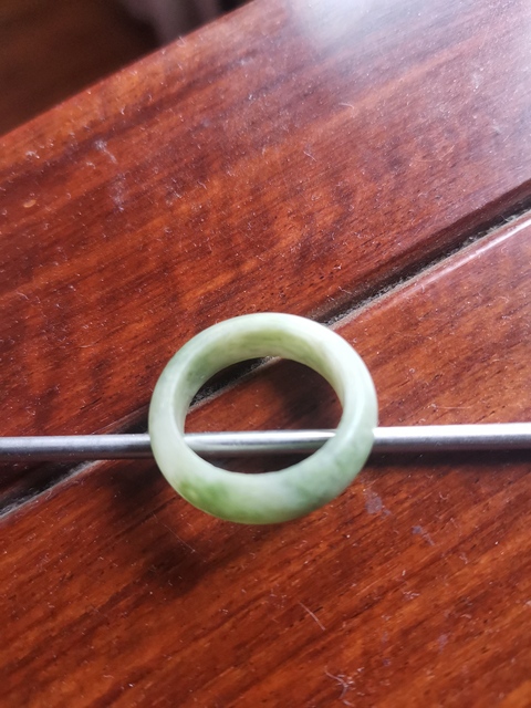 古玩玉器天然翡翠戒指真品鑒賞圖
