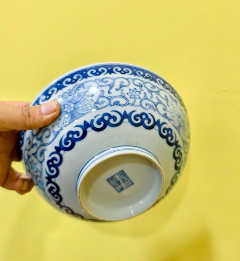 古玩陶瓷清嘉慶 青花纏枝蓮紋大碗真品鑒賞圖