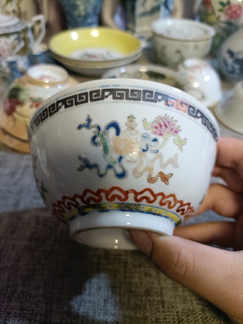 古玩陶瓷創匯粉彩暗八仙茶碗拍賣，當前價格1888元