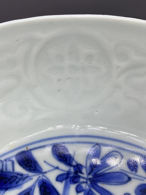 古玩陶瓷明晚期 青花花鳥模印紋盤拍賣,當前價格2977元