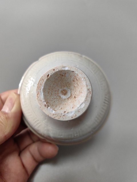 古玩陶瓷元青白釉花口碗拍賣，當前價格395元