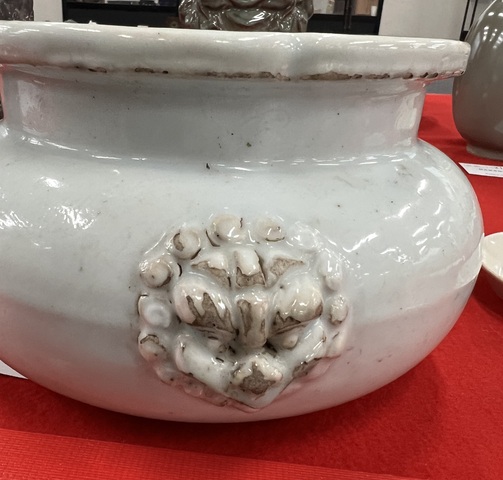 古玩陶瓷明末清初白釉雙獅耳爐真品鑒賞圖