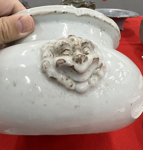 古玩陶瓷明末清初白釉雙獅耳爐真品鑒賞圖