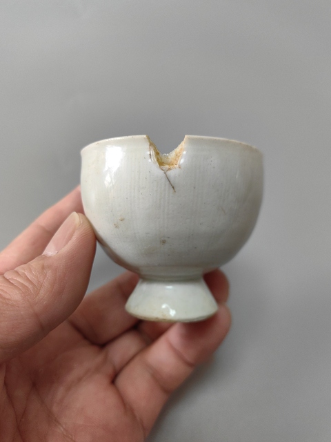 古玩陶瓷影青高足杯真品鑒賞圖