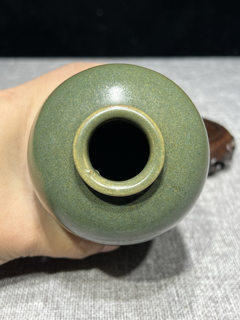 古玩陶瓷茶葉末釉梅瓶真品鑒賞圖